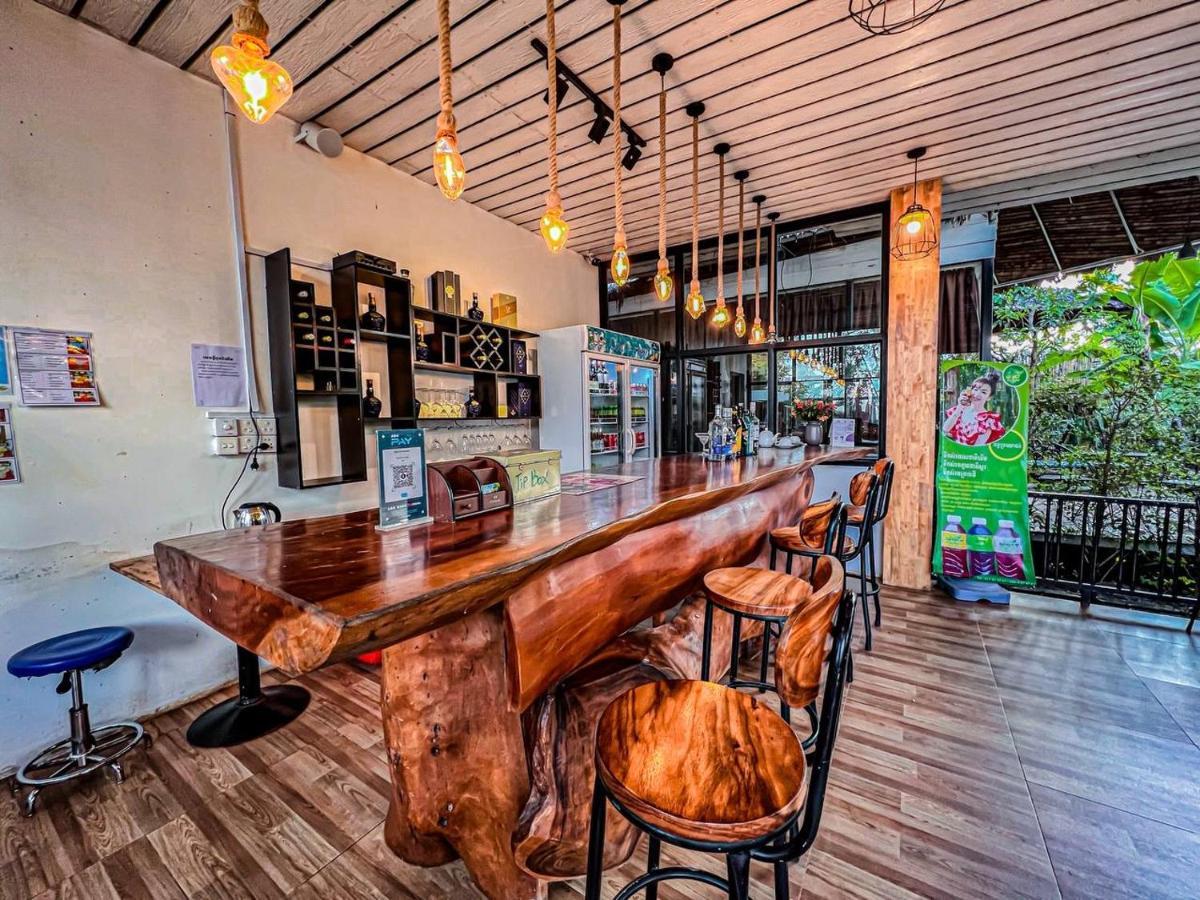 Moly Resort Kampot Exterior photo